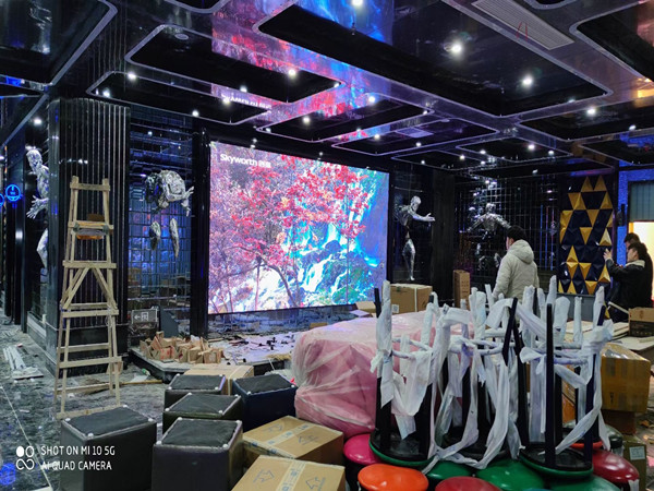 镇宁室内P2.5全彩显示屏