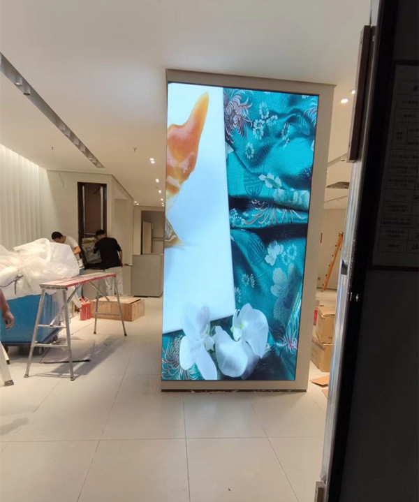 镇宁商场门店转角LED显示屏